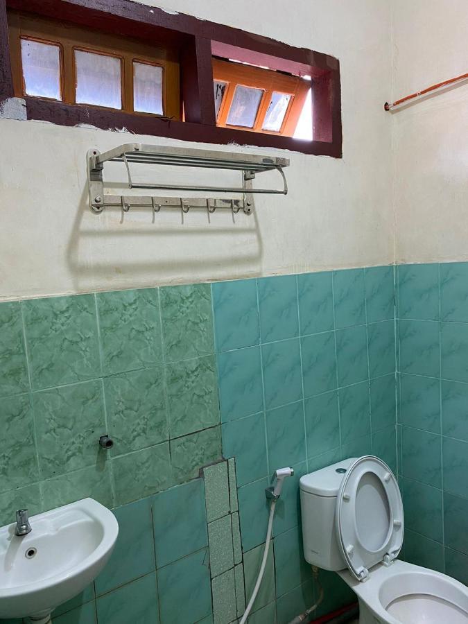 Mawar Bed And Breakfast Bajawa Exterior photo